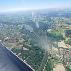 Flugwegposition um 12:37:23: Aufgenommen in der Nähe von Donau-Ries, Deutschland in 1492 Meter